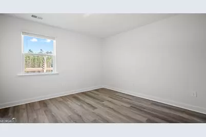 1046 Lakes Boulevard, Brunswick, GA 31525 - Photo 23