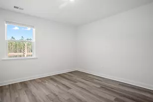 1046 Lakes Blvd, Brunswick, GA 31525 - Photo 23