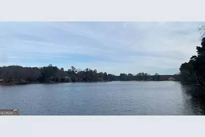 2578 Lake Capri Drive, Conyers, GA 30012 - Photo 3