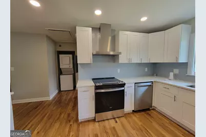 2070 Black Fox Drive NE, Atlanta, GA 30345 - Photo 3