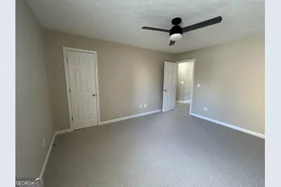 2405 Village Green Drive, Fairburn, GA 30213 - Photo 13