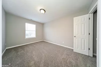 130 W Village Court, Riverdale, GA 30296 - Photo 15