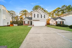 130 W Village Ct, Riverdale, GA 30296 - Photo 1