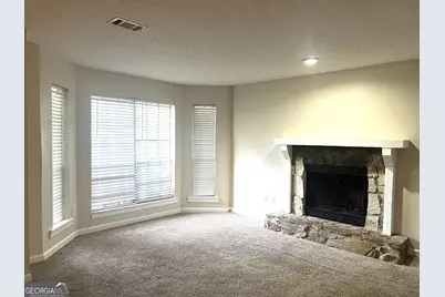 5032 N Woodbridge Trail, Stone Mountain, GA 30088 - Photo 5