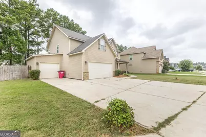 175 Arbor Creek, Warner Robins, GA 31093 - Photo 3