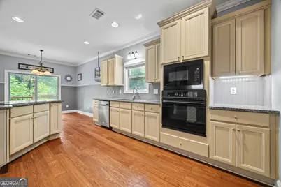 425 Wyndward Point Drive, Hartwell, GA 30643 - Photo 9