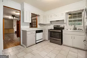 9 Ridge Dr, Hampton, GA 30228 - Photo 9