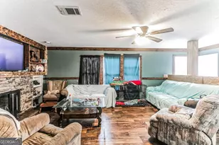 131 Mill Creek Ln, Jesup, GA 31545 - Photo 11