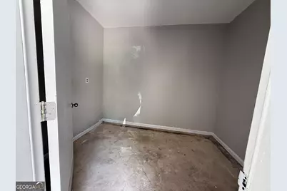 907 Strawberry Court, Ellenwood, GA 30294 - Photo 37