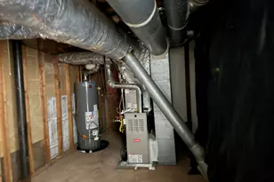 907 Strawberry Ct, Ellenwood, GA 30294 - Photo 35