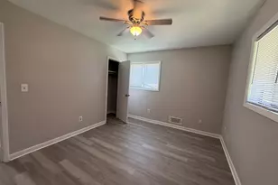 907 Strawberry Ct, Ellenwood, GA 30294 - Photo 15