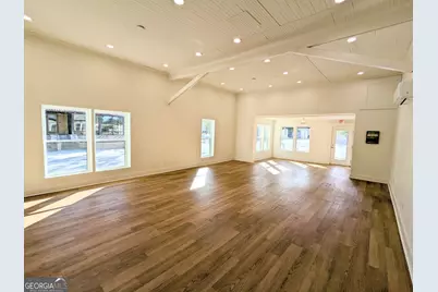 28 S Zetterower Avenue, Statesboro, GA 30458 - Photo 15