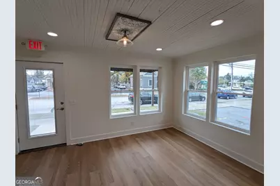 28 S Zetterower Avenue, Statesboro, GA 30458 - Photo 3