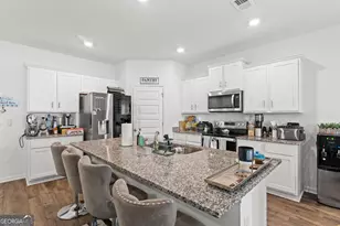 313 Arnica Dr, Locust Grove, GA 30248 - Photo 3