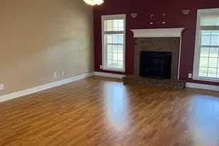 318 Lovorn Cir, Warner Robins, GA 31088 - Photo 9