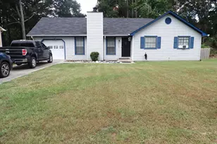 233 Leafwood Ln, Riverdale, GA 30274 - Photo 1