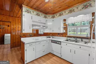 821 Harvey St, Millen, GA 30442 - Photo 7