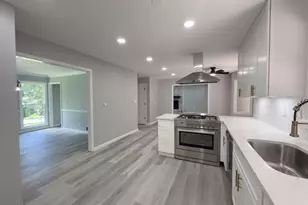 165 Forest Lake Dr, Fayetteville, GA 30215 - Photo 9