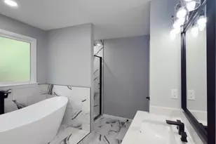 165 Forest Lake Dr, Fayetteville, GA 30215 - Photo 17