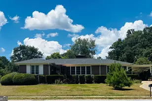143 Lake Forest Cir, Elberton, GA 30635 - Photo 1