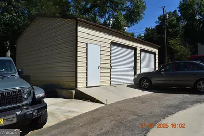 124 Cherokee Drive, Jackson, GA 30233 - Photo 17