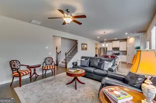 7214 Gladstone Cir, Stonecrest, GA 30038 - Photo 9