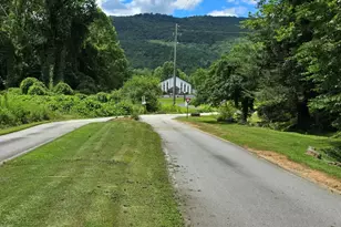 300 Ginger Creek Ln, Clayton, GA 30528 - Photo 1