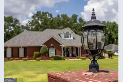 3930 Golfview Drive, Blackshear, GA 31516 - Photo 3