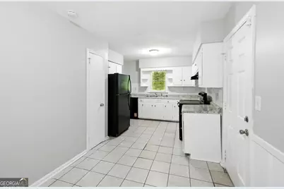 2370 Farley Street, East Point, GA 30344 - Photo 11