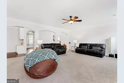 201 Vandalay Way, Locust Grove, GA 30248 - Photo 25