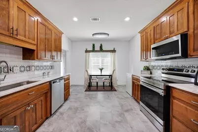 701 Amberley Court, Kathleen, GA 31047 - Photo 17