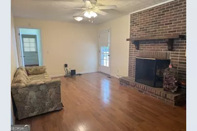 814 Evergreen Drive, Sandersville, GA 31082 - Photo 9