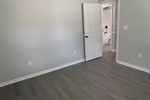 167 S Kight Dr, Lagrange, GA 30240 - Photo 9