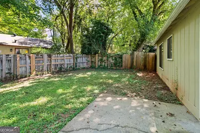 1056 Park West Court, Stone Mountain, GA 30088 - Photo 27