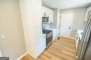 1167 Sanders Dr, Morrow, GA 30260 - Photo 7