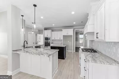 108 Pridgen Pass, Perry, GA 31069 - Photo 3