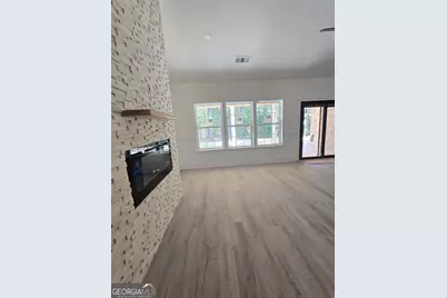 104 Canterbury Drive, Lagrange, GA 30241 - Photo 3