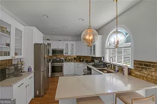 3801 Cherry Ridge Blvd, Decatur, GA 30034 - Photo 9