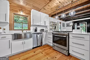 100 Stanley Creek Crossing, Blue Ridge, GA 30513 - Photo 9