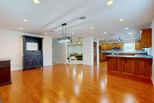 4525 Oak View Rd, Waycross, GA 31503 - Photo 9