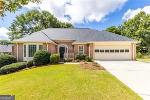 215 Stepping Stone Dr, Alpharetta, GA 30004 - Photo 1