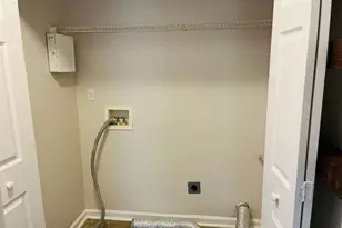 72 Canterbury Dr, Grantville, GA 30220 - Photo 15