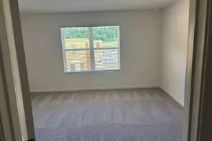 3573 Bluebird Ct, Atlanta, GA 30331 - Photo 9