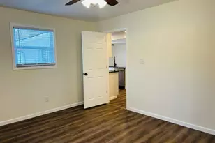 2049 Phillips Dr SE, Atlanta, GA 30315 - Photo 17