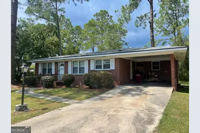27 E Bruce Street, McRae-Helena, GA 31055 - Photo 1