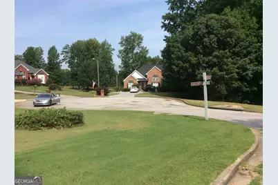 352 Greystone Lane, Douglasville, GA 30134 - Photo 5