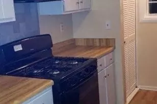 539 Prince of Wales, Stone Mountain, GA 30083 - Photo 5