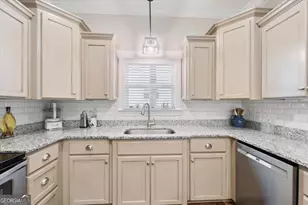 145 Blackjack Oak Dr E, Richmond Hill, GA 31324 - Photo 17