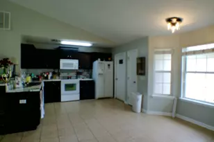 225 Royal Palms Ave, Kingsland, GA 31548 - Photo 7