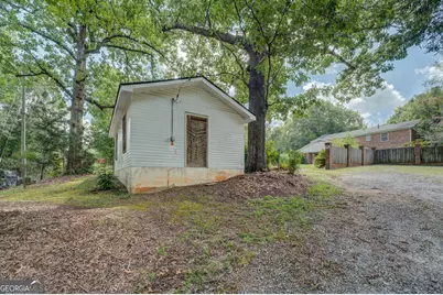 660 Kirkus Drive SE, Conyers, GA 30094 - Photo 9